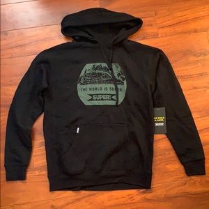 NWT!! SUPER BRAND. HOODIE. SIZE SMALL. VERY SOFT!!